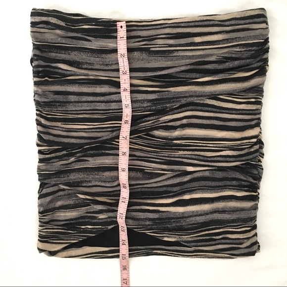 FREE PEOPLE Essential Scrunch Striped Mini Skirt Size Small - Picture 5 of 11